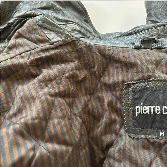 Vintage Pierre Cardin leather bomber jacket with a distressed look Medium. - Picture 7 of 8